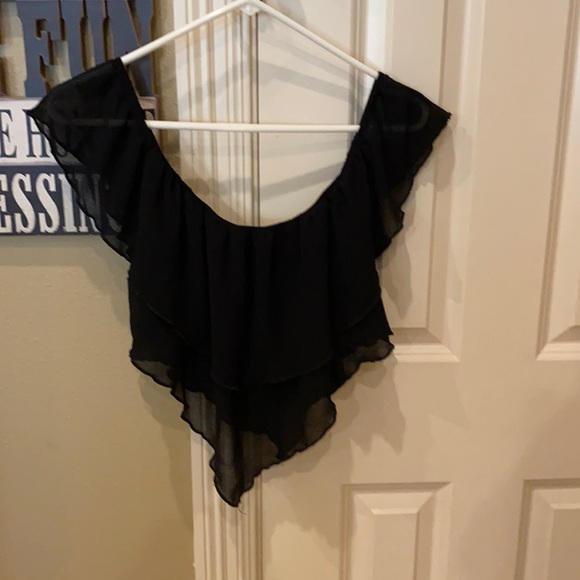 Crop top - Picture 1 of 3